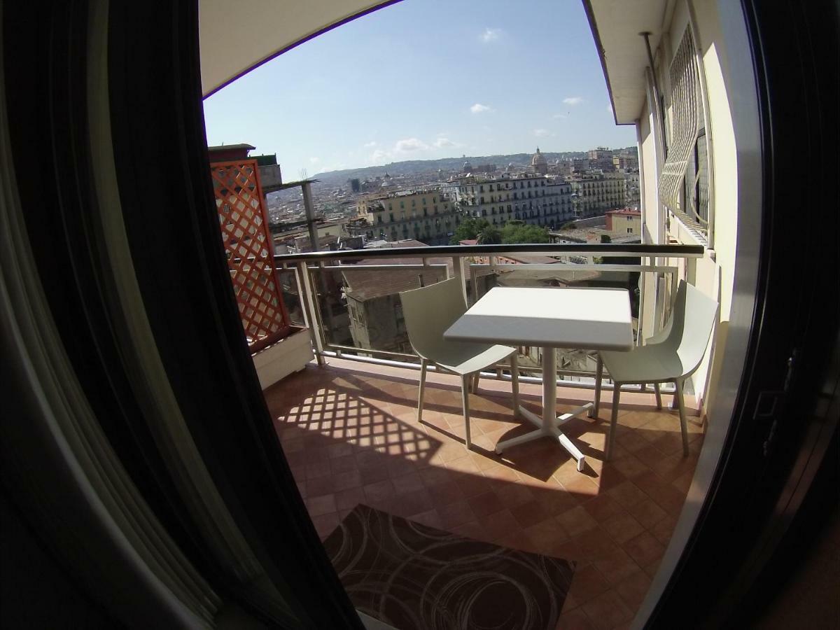 Sonevi Rooms Неаполь Экстерьер фото